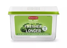 Rubbermaid FreshWorks Produce Saver 18.1 Cup Container Keeps Produce Fresh Lo...