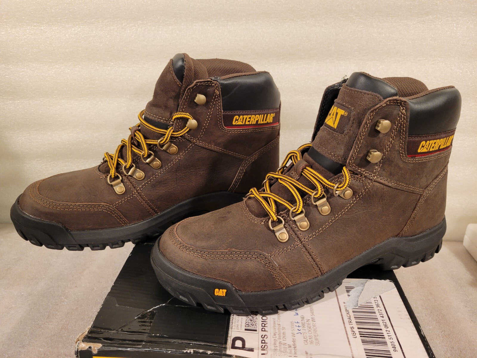 Men's Caterpillar Outline Work Boots Soft Toe Brown P74087 Size 11