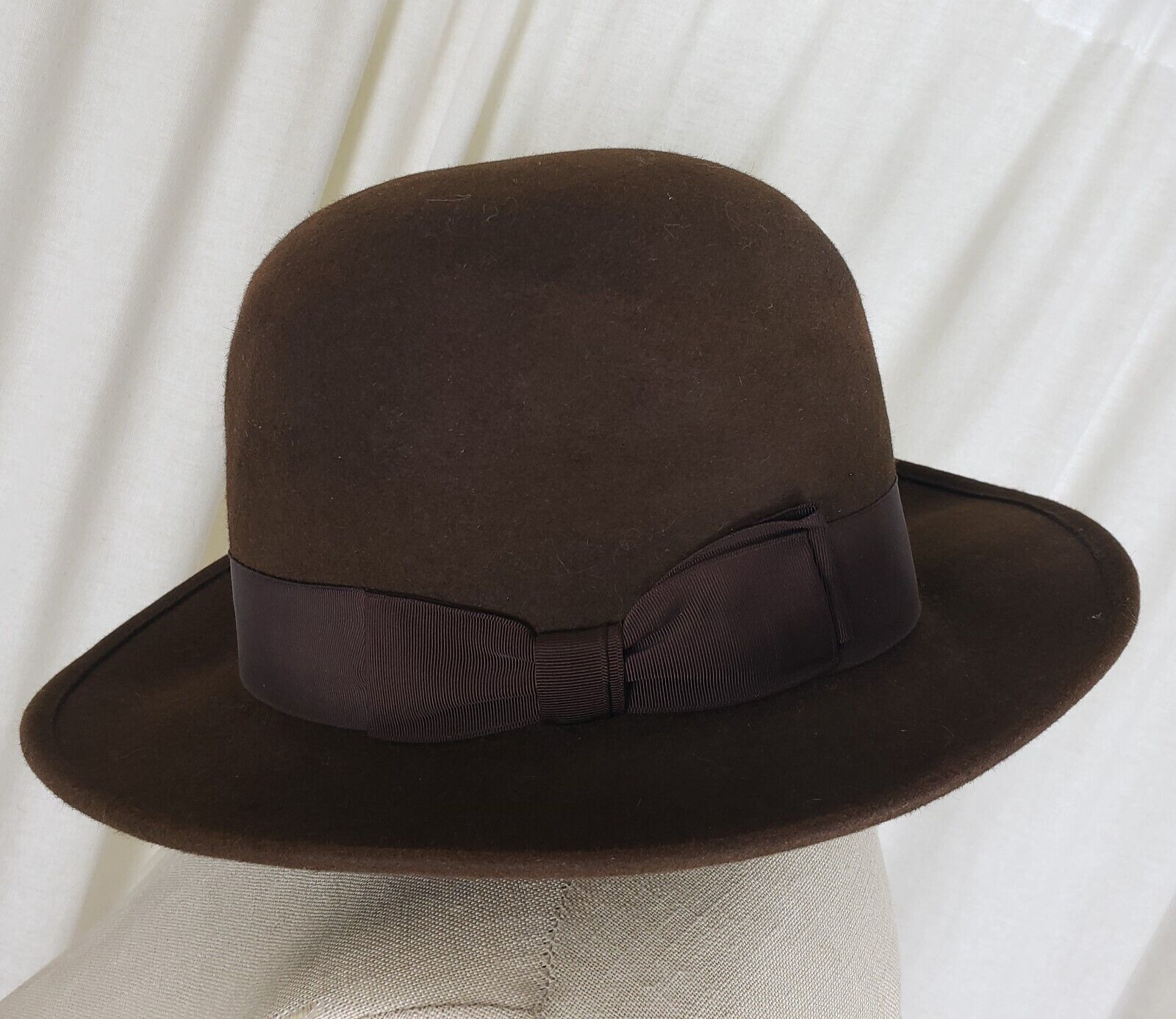 Vintage Brown Felt Fedora Trilby Hat by Snyder's for Men Size 6 7/8 Walking Style