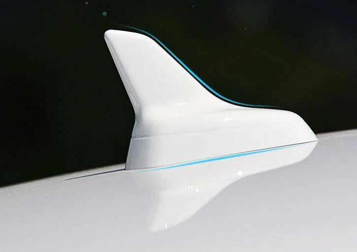 Cubierta de receptor de antena de aleta de tiburón blanco ABS para Audi Q7 2016 2017-2018 2019 Foto 4 de 4