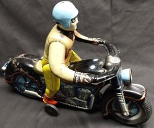 MASUDAYA Modern Toys Lithographed Tin ATOM TRICK MOTORCYCLIST Battery Operated