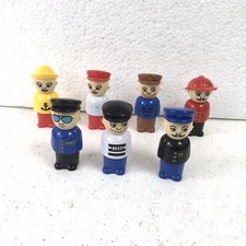 Viking Toys Sweden Figures Figurine Pretend Play Vintage Collectible Lot of 7