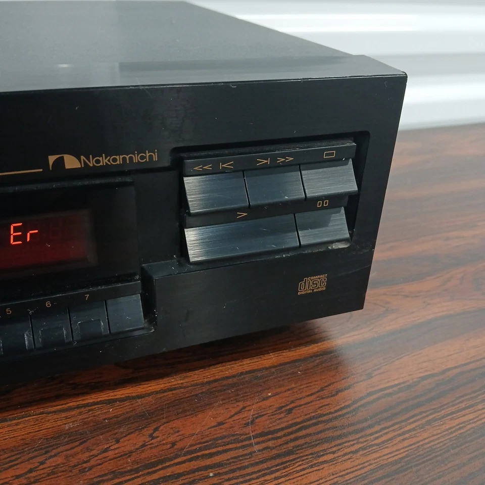Trocador de CD Nakamichi MB-4s banco de música seven 7 - Imagem 4 de 4