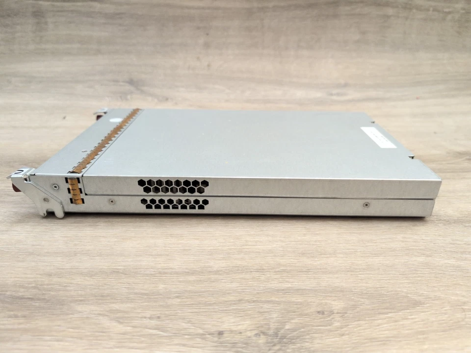 HP AP836B / 592261-002 STORAGEWORKS P2000 G3 8GB FC STORAGE ARRAY CONTROLLER - Image 4 of 4