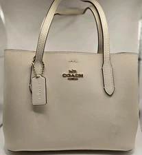 Coach Mini Avenue Carryall Crossbody Bag Gold/Chalk Light Saddle 