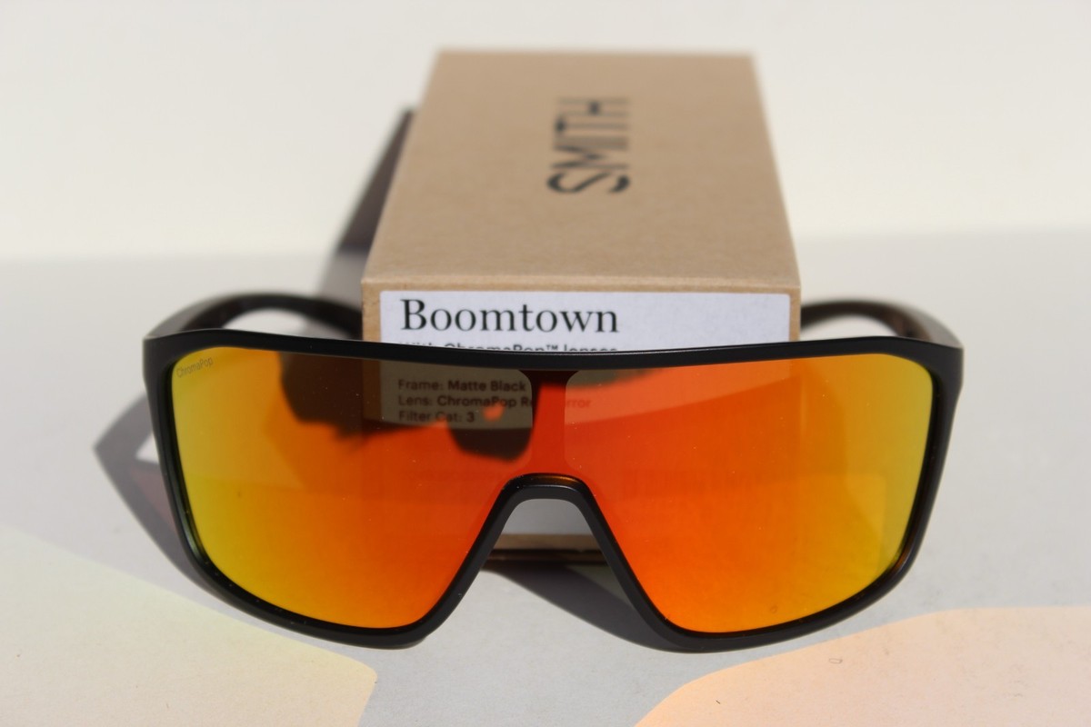 SMITH OPTICS Boomtown POLARIZED Sunglasses Matte Black/ChromaPop 