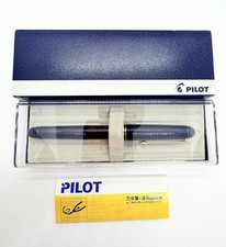 New Japan PILOT 67 Black FOUNTAIN PEN F NIB 14K 585 RESIN GOLD TRIM