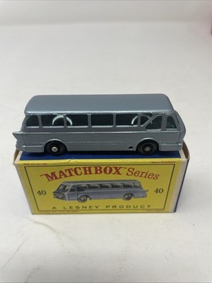 Matchbox #40B Leyland Royal Tiger Coach 1961  Crisp Orig D2 Box