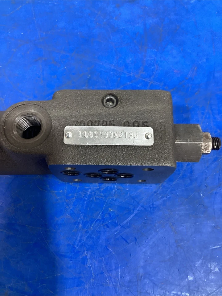 799785-005, Válvula compensadora base hidráulica Rexroth Foto 2 de 4