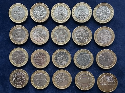 Two Pound £2 Coin Collection Job Lot of Commemorative £2 Coins Burns/Darwin/FWW - Picture 4 of 10