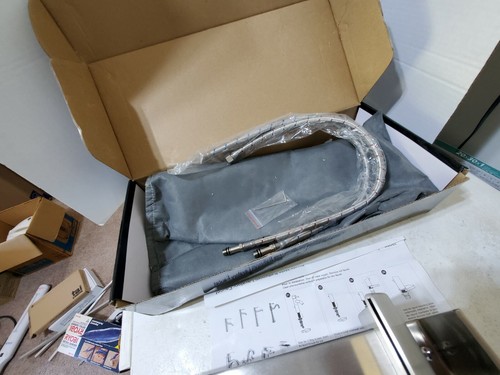 Vapsint Modern stain Bathroom sink Faucet New in box - Picture 5 of 11