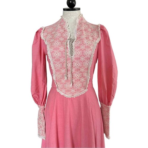 Vintage 1970's Praire Dress Leg of Mutton Sleeves Lace Bodice Zip Back & Wrists - Picture 2 of 12