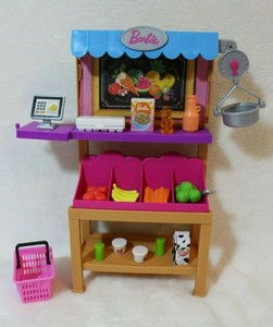 barbie market stand