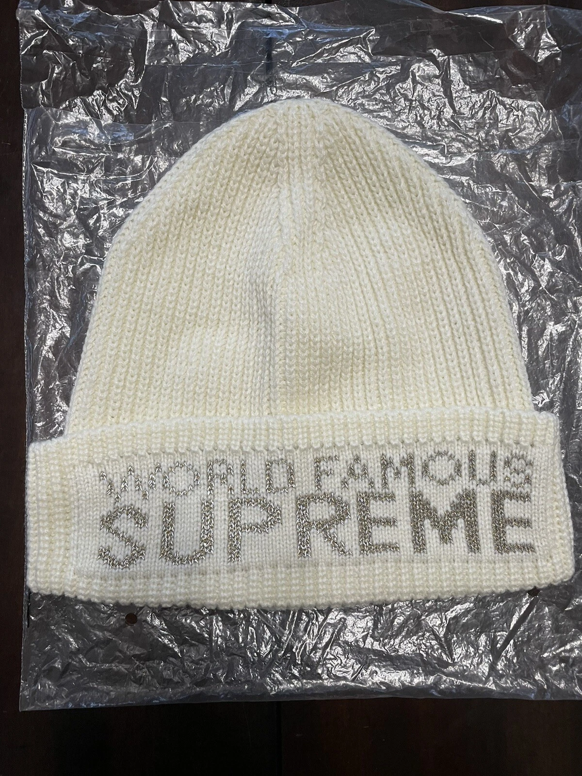 Casquette bonnet réfléchissante naturelle Supreme World Famous