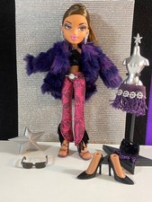 MUÑECA COLECCIONISTA BRATZ BIENVENIDA A FABULOSA LAS VEGAS YASMIN ADULTO MGA ORIGINAL