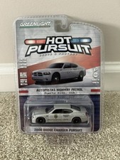 Greenlight Hot Pursuit Series 28 Autopistas Highway Patrol 2008 Dodge Charger