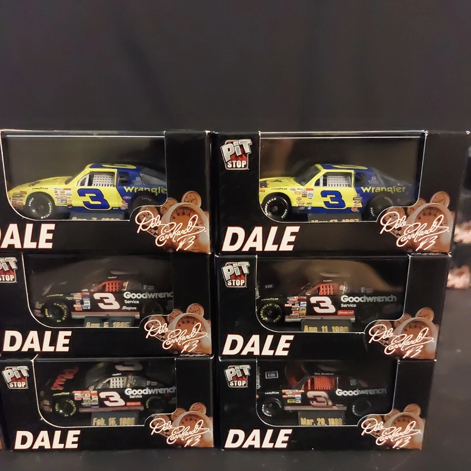 Dale Earnhardt Goodwrench Mike Curb Wrangler Aerocoupe Película SET 12 Acción 1:64 Foto 3 de 4