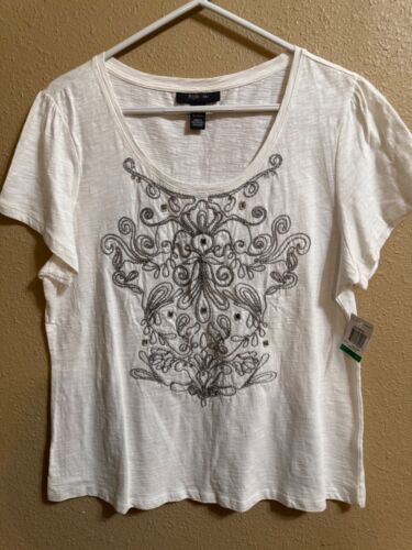 NWT STYLE & CO ISLA BONITA T-SHIRT LARGE BRIGHT WHITE SILVER BRAIDING & BEADING