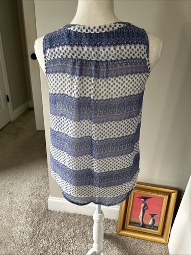 American Eagle AEO Top XS Blue White Paisley Sheer Sleeveless Blouse Women's - Picture 5 of 9