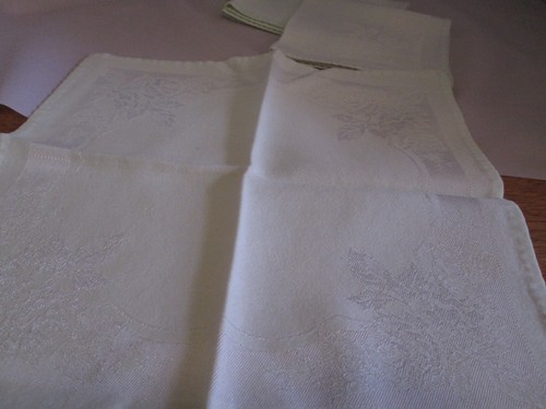 6 Vintage Damask Napkins Pale Green Hand Hemmed Roses Design Cocktail Size - Picture 3 of 7