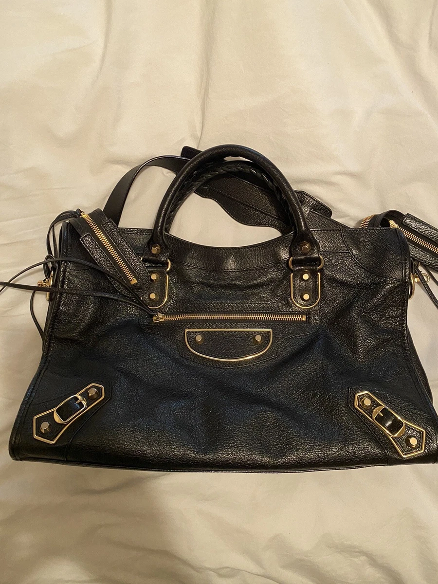 Kemi deform Centralisere BALENCIAGA Metallic Edge City Classic Medium Bag Gold Hardware Black EUC |  eBay