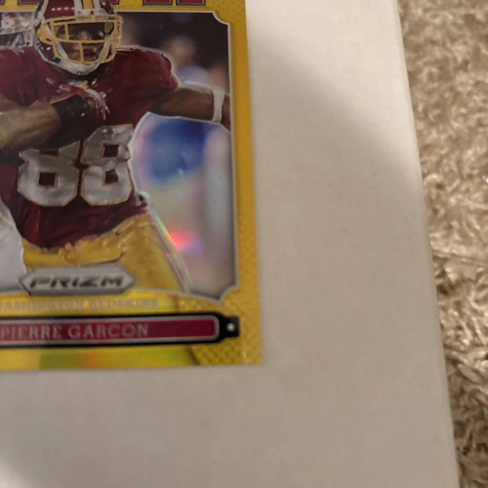2013 Prizm Gold Pierre Garcon Prizm /10 Washington Redskins Monday Night Heroes - Image 3 of 4