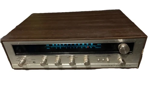 PIONEER MODEL 300 VINTAGE STEREO RECEIVER SOUND PROJECT JAPAN Powers On