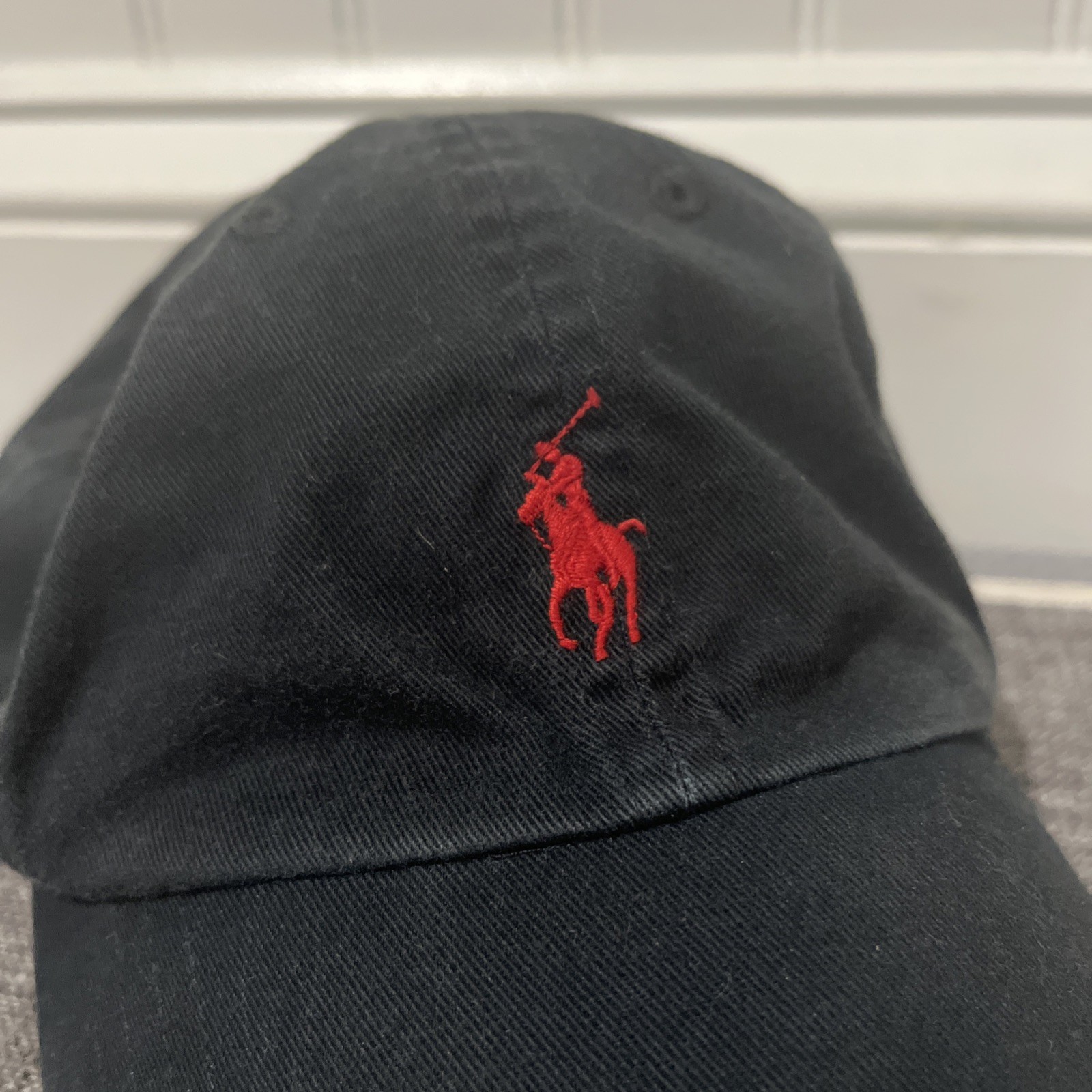 Polo Ralph Lauren Uomo Unisex Cotone Chino Berretto a Palla Regolabile Nero Rosso Pony