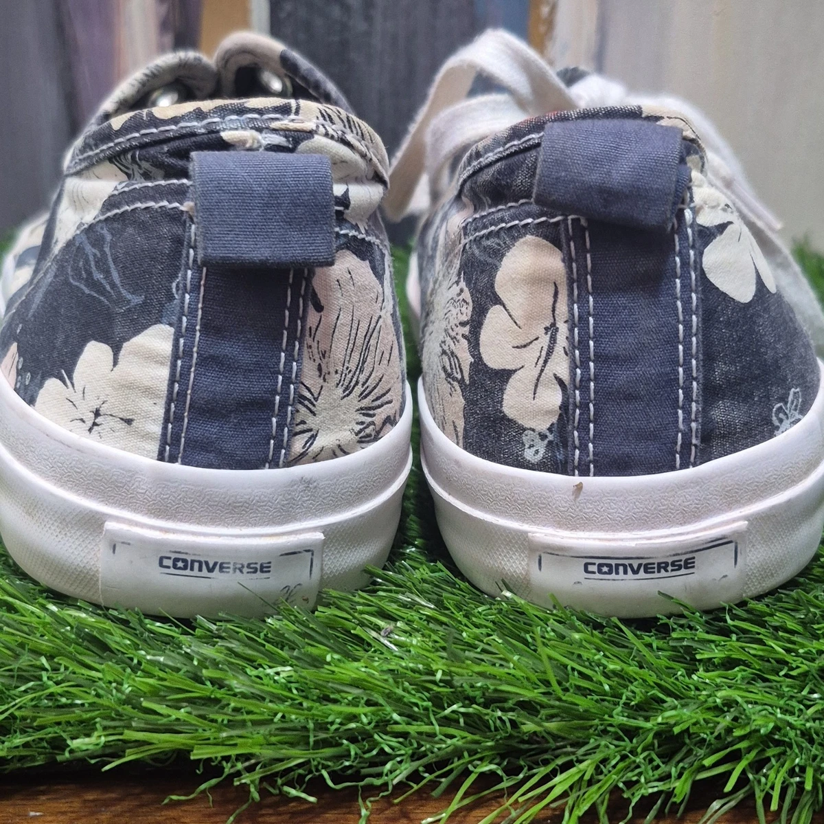 Converse Jack Purcell Floral Lace-Up Low Top Sneaker grau/weiß 151467C