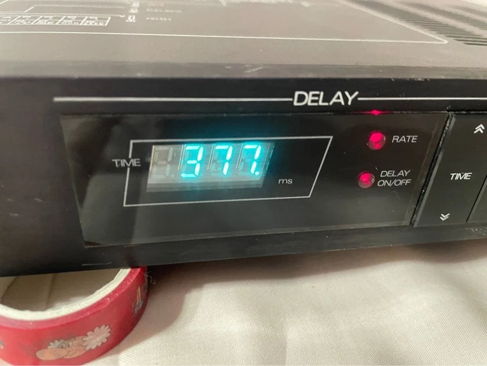 Roland SDE-1000 Digital Delay Rack Unit Tested Works Great Japan Vintage FX - Image 2 of 4