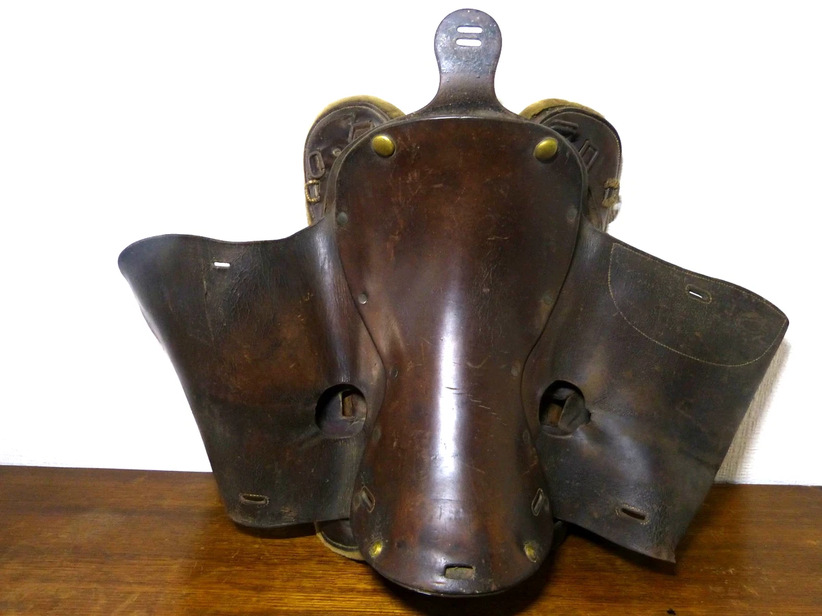Paire D'étriers En Fer Pour Selle Anglaise – Vintage, équitation, 1PR