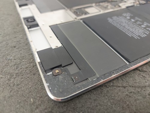 Apple iPad Pro 12.9” A1670 WiFi Only Silver Rear Housing #87 - Picture 16 of 19
