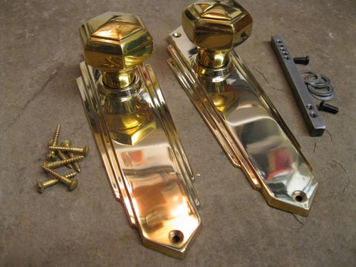 Pr of 1930`s Art Deco Reproduction Brass Hexagonal Door Knobs & Backplates PBU1 - Picture 3 of 6