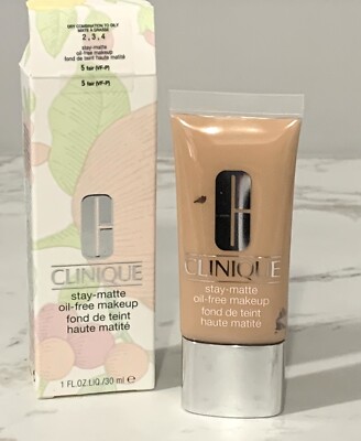 Clinique Stay-Matte Oil-Free Makeup 05 Fair VF-P full size NIB (#ms)