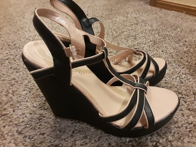womens wedges size 7