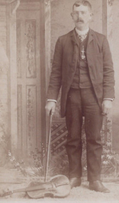 1890s Schrank Karte Foto Ada Oh Young Man Violine Spieler