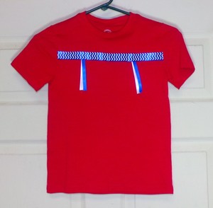 red ribbon t shirt