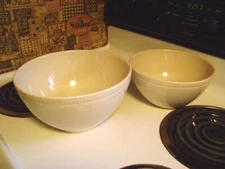 NWT- EURO CERAMICA  OVEN TO TABLE SETOF 2- NESTING MIXING/BAKING/SERVING BOWLS