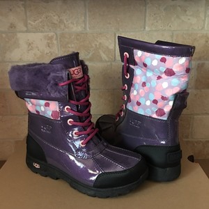 girls snow boots size 4