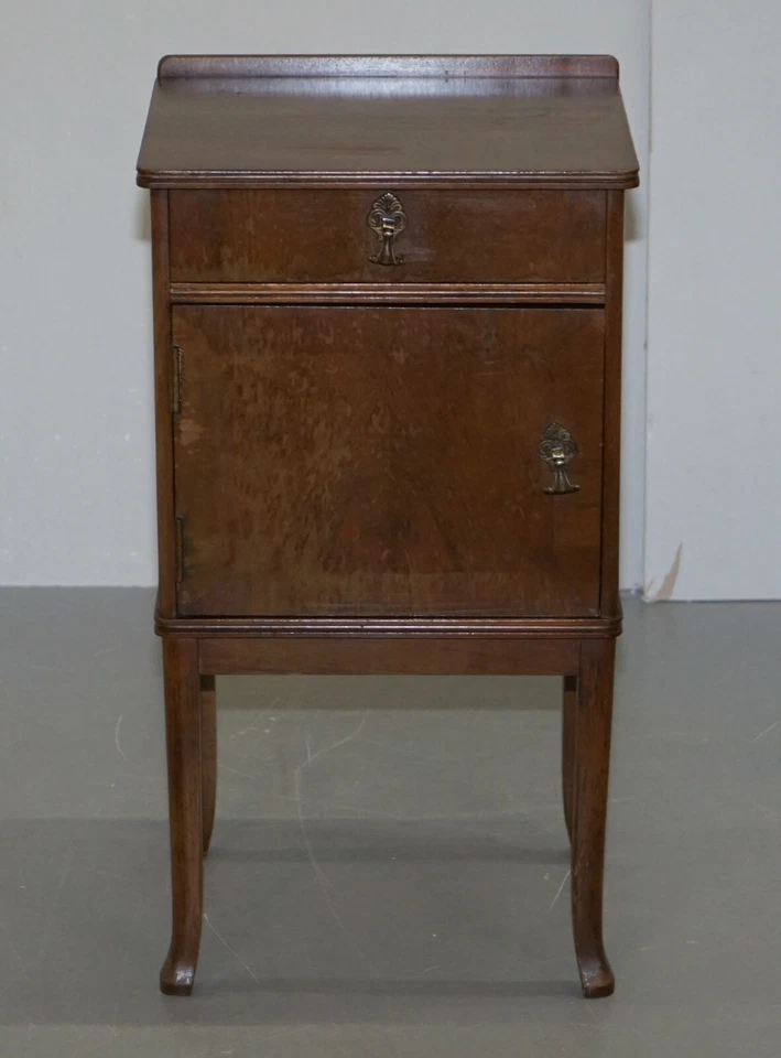 MESA AUXILIAR MODERNA VINTAGE CAOBA MEDIADOS DE SIGLO ARMARIO PUERTA ÚNICA Y CAJÓN Foto 2 de 4