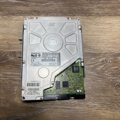 QUANTUM Bigfoot 3.2 GB IDE 5.25'' Internal Hard Drive 3600RPM CY32A892