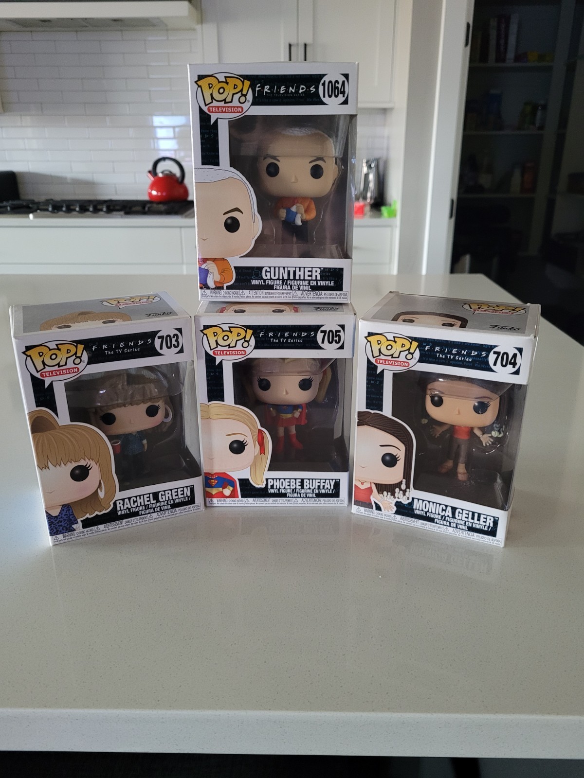 Funko Pop Set Of 4 "FRIENDS"PHOEBE #705 MONICA #704. RACHEL #703 GUNTHER #1064