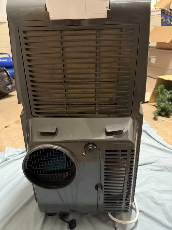 Amana AMAP101AW-2 portable air conditioner - Image 3 of 3
