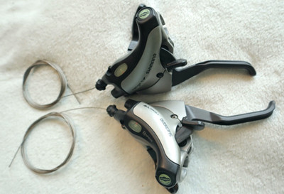 Shimano V-Brake  Schalt-/Bremshebel-Set - ST-EF35 - 3 x 8 speed - neue Züge