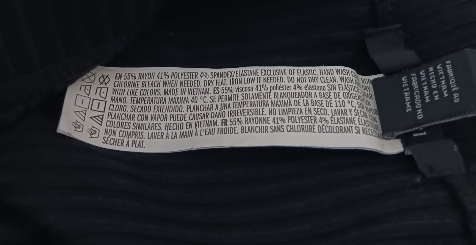 GOOD CONDITION Forever 21 Basic Black Slit-Narrow… - image 4