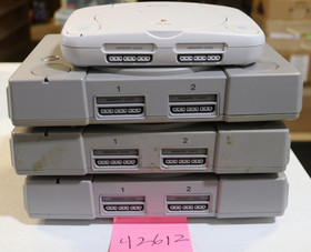 Lot of 4 Sony PlayStation 1 PS1 Consoles Only For Parts Repair AS IS(42612)