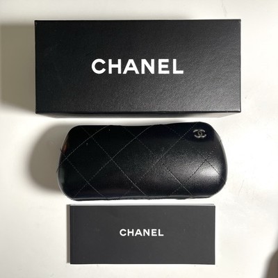 Chanel quilted leather eyeglasses or sunglasses case EMPTY CHANEL Empty Eyewear Case Sunglasses Eyeglasses Black CC  main image 3
