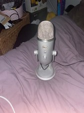 Logitech Blue Yeti Usb Microphone For Pc, Mac, Gaming, Recording, Streaming