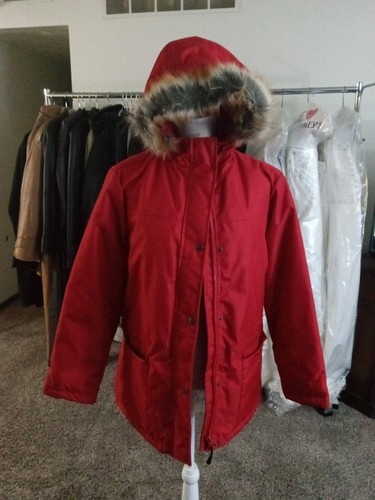 R&O Girls Coat w/ Fur Trimmed Hood - Picture 4 of 6