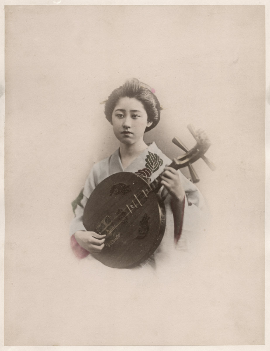 c.1880's PHOTO - JAPAN GIRL WITH MUSICAL INSTRUMENT | eBay